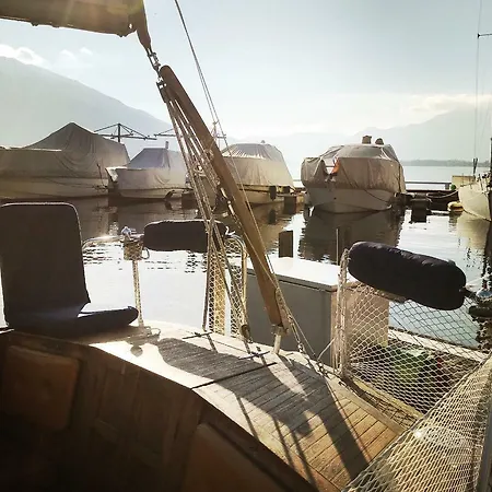 Winga Sailboat, Do-minus Design Retreat &